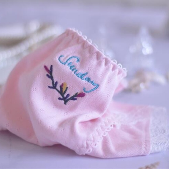 3 pair bundle of Super soft baby cotton panties. Week end panties Fri Sat Sun. - Picture 4 of 8